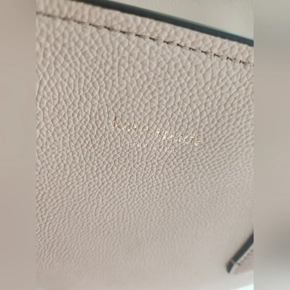 Kate Spade Light Blush Pink Tote. New Without Tags. Beautiful Big Tote! - Picture 12 of 16
